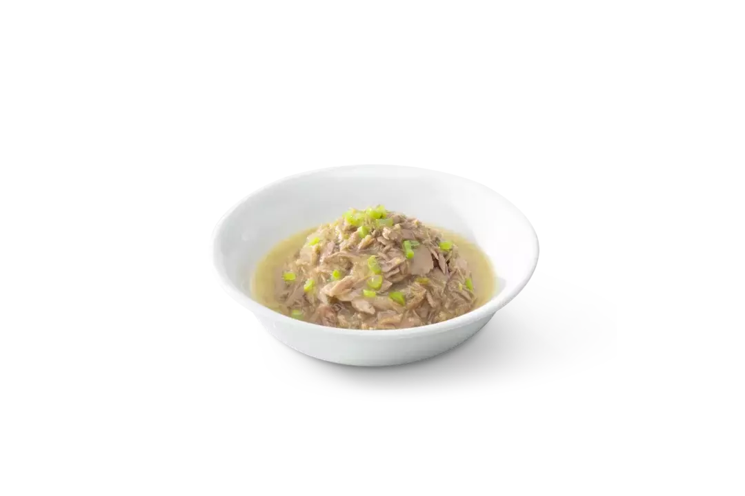 TUNA WITH GREEN BEANS IN GRAVY PLATE